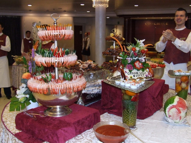Grand_Gala_Buffet_05