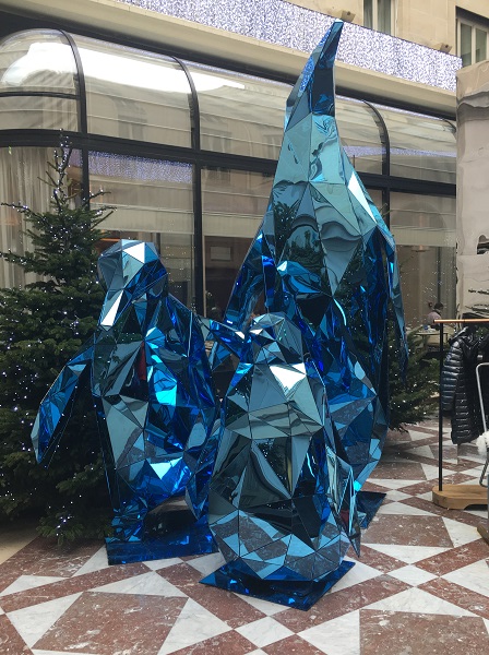 four-seasons-05-courtyard