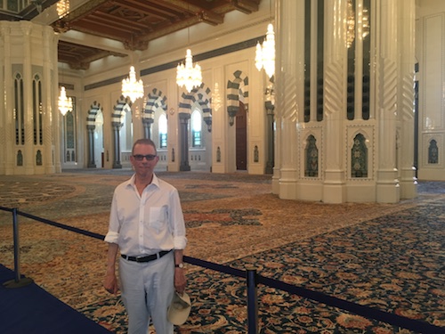 Sultan Qaboos Grand Mosque Interior - AAC - 01