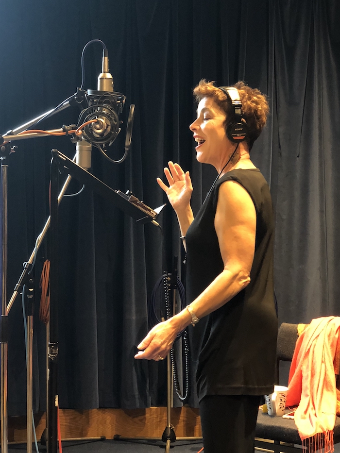 04e - Christine Retakes